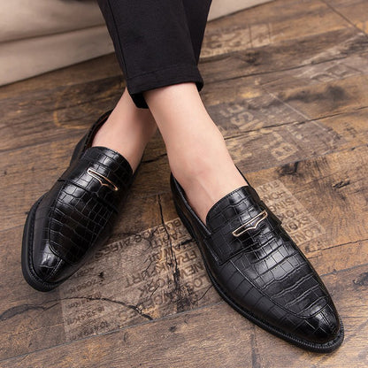 Men's Casual Low - Top Dress Shoes with Crocodile Pattern - AriaCo.