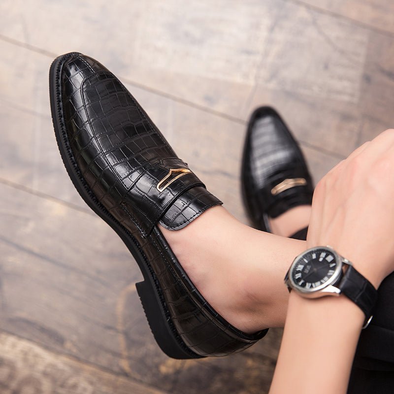 Men's Casual Low - Top Dress Shoes with Crocodile Pattern - AriaCo.