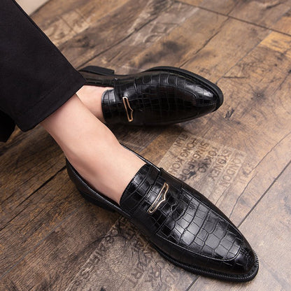 Men's Casual Low - Top Dress Shoes with Crocodile Pattern - AriaCo.
