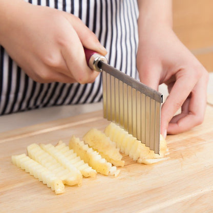 Multi-Functional Stainless Steel Wavy Knife for Vegetables - AriaCo.