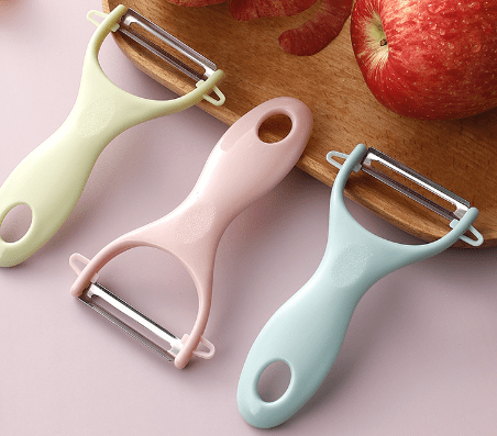 Stainless Steel Peeler for Fruits and Vegetables - AriaCo.